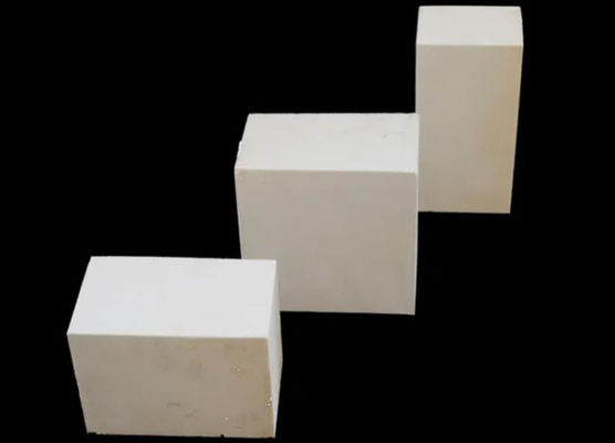 เตาอุตสาหกรรม Corundum Mullite Brick Mullite ฉนวนอิฐทนไฟแรงสูง